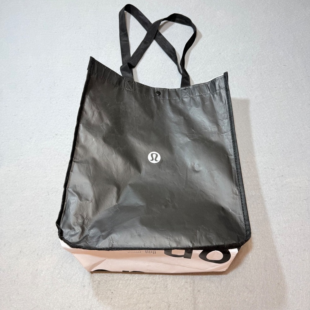 Lululemon Reusable Shopping Bag Tote Black Pink Logo Grocery Gym Beach